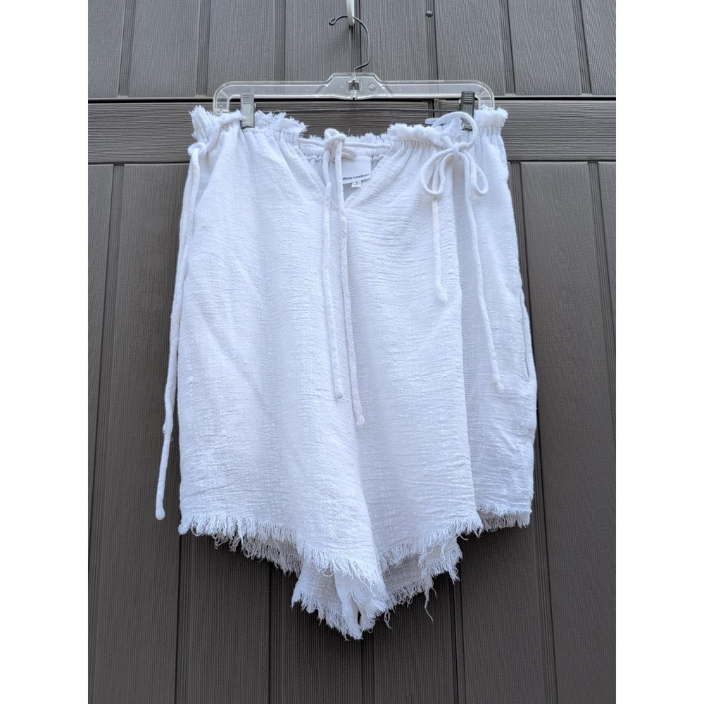 SKYLAR‎ & MADISON Shorts Lined Small  2 Pocket Super High Rise